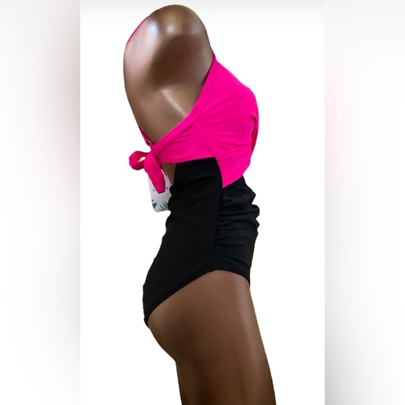 Strappy Wrap Monokini - Picture 4 of 7